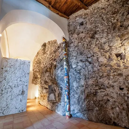 Palazzo Castiglione Art Relais Apartahotel